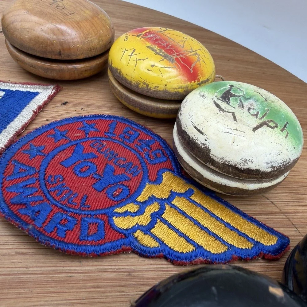VTG  Duncan Yo-Yo Collection Lot 1950's wood Tournament Memorabilia Patches book